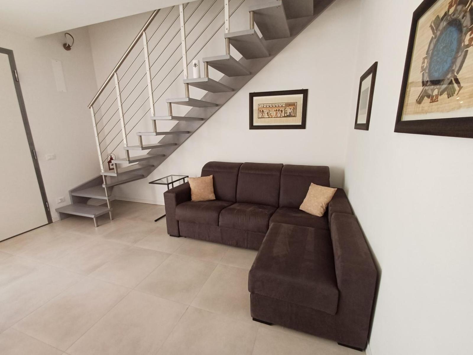 Appartamento The Queen - Big Terrace And Pool Peschiera del Garda